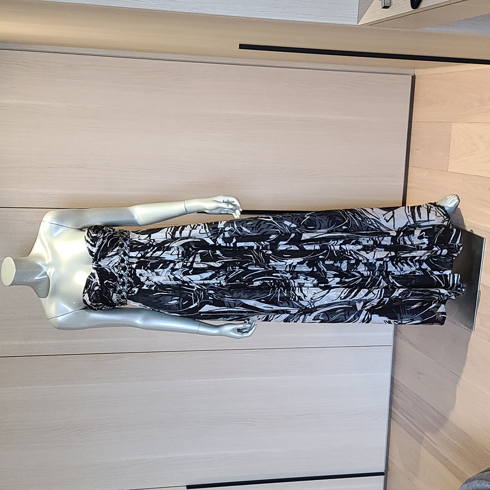 Bcbg Maxazria long strapless formal silk dress